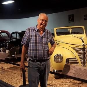 Meet your Posher, Arthur